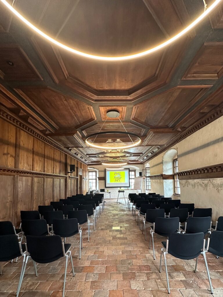 lesung beim lesefestival "buch am bach" in götzis